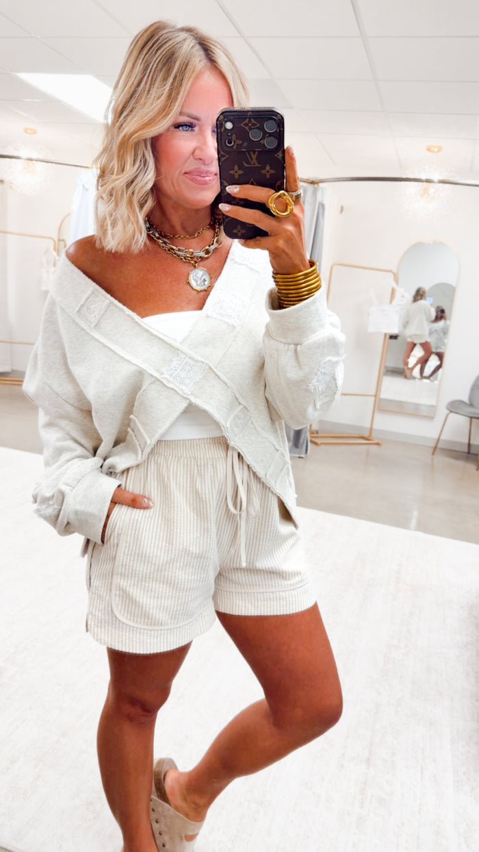 - FINAL SALE -The Quinn Wrap Top-Oatmeal
